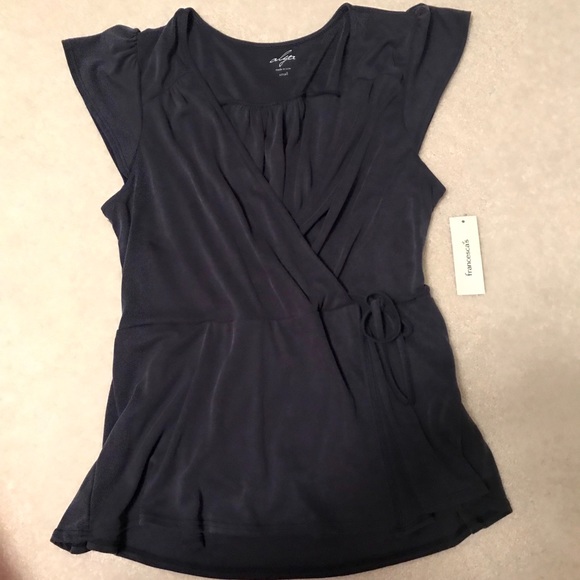 NWT Francesca’s Alya Navy Wrap Top Size Small - Picture 1 of 4